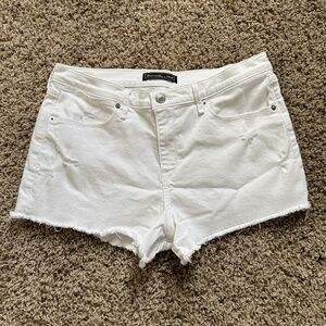 Abercrombie & Fitch White Stretch Denim Shorts Size 30